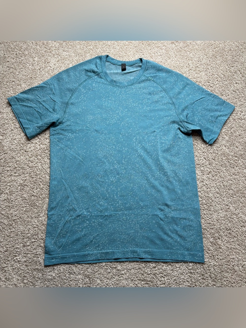 Lululemon Metal Vent Tech Short Sleeve